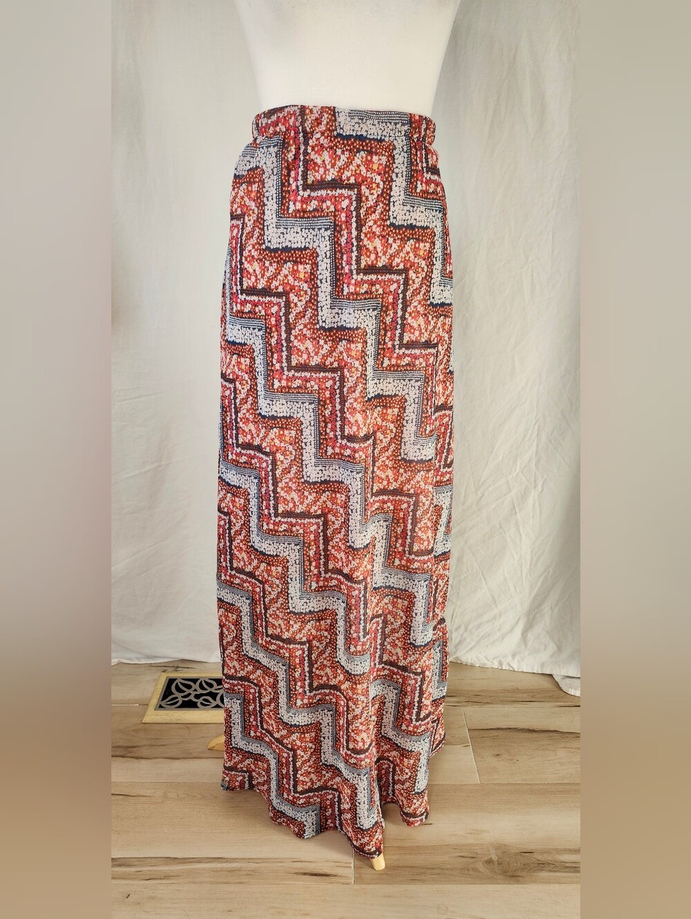 Roper Red and White Geometric Lined Maxi Skirt